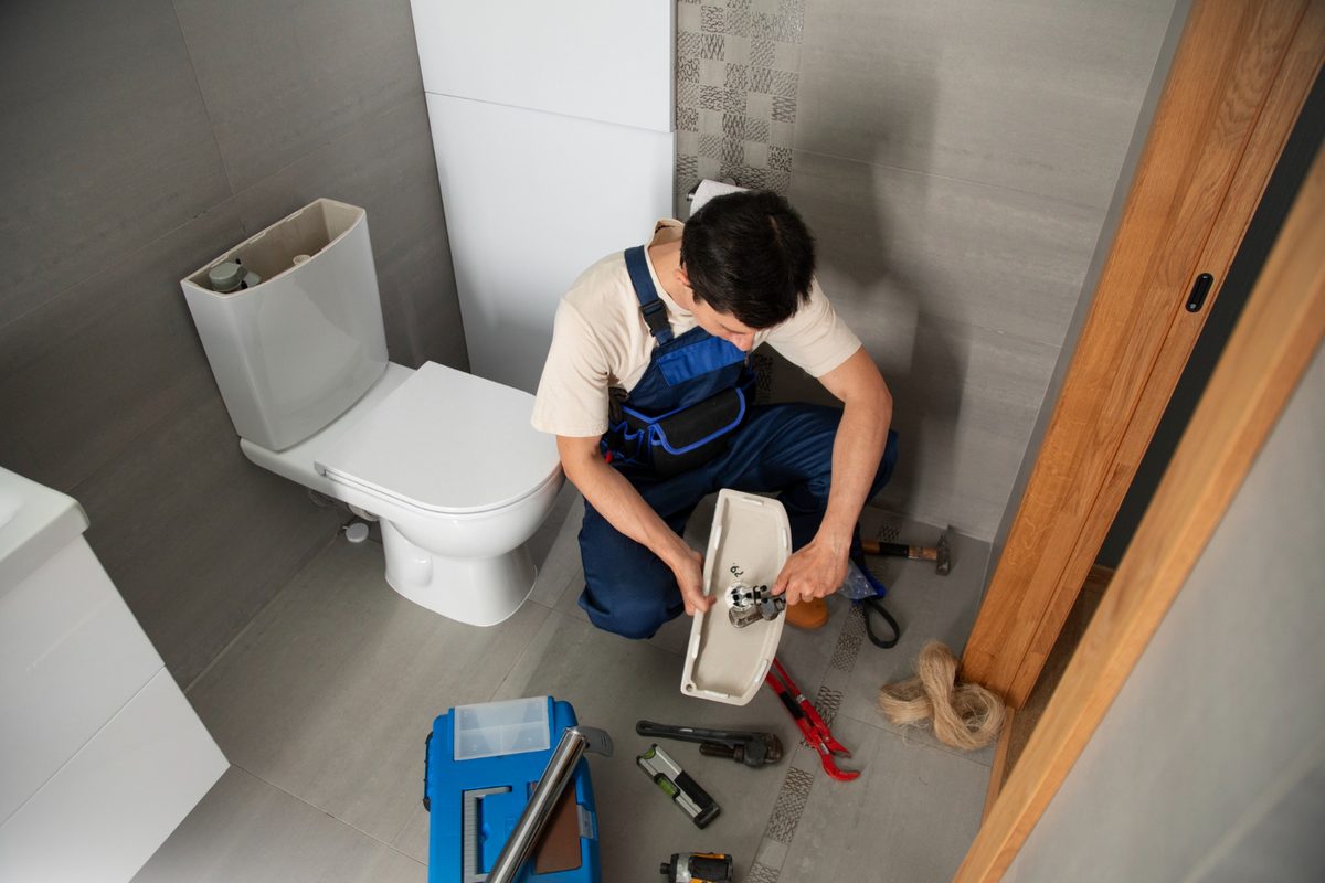 Sblocco WC e water intasato – Idraulico Novara